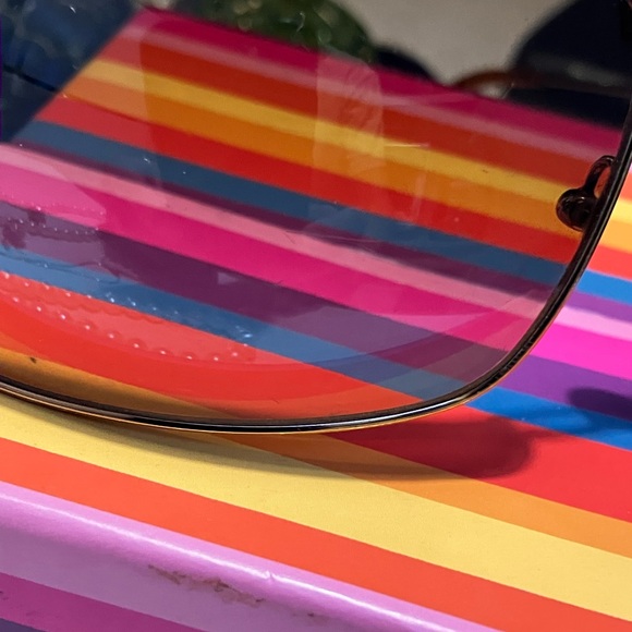 Prada Vintage sunglasses and hard case - Picture 10 of 13